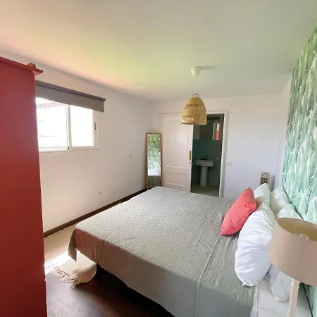 Casa Con Piscina Y Jardin Con Vistas Al Mar Holiday home *