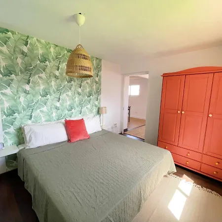 Holiday home Casa Con Piscina Y Jardin Con Vistas Al Mar
