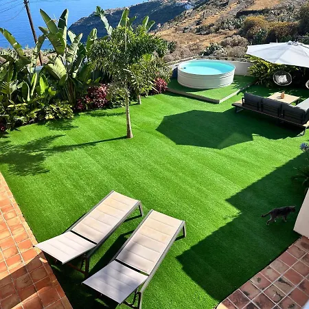 Casa Con Piscina Y Jardin Con Vistas Al Mar Puerto de la Madera