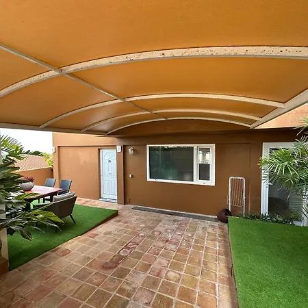Дом отдыха Con Piscina Y Jardin Con Vistas Al Mar *